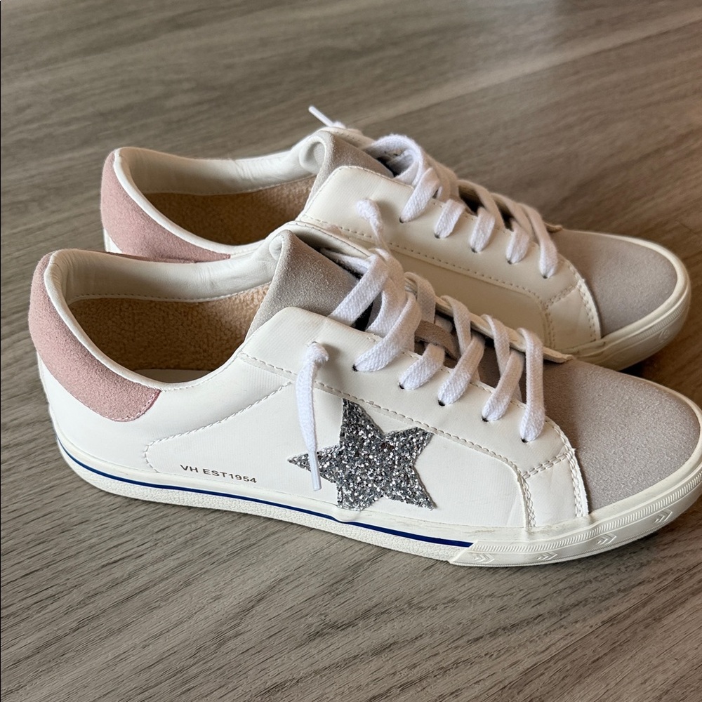 Women's White and Pink Sneakers with Glitter Star